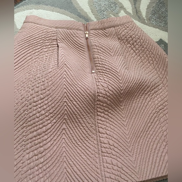 A line Skirt Rosegold/Blush pink H&M - Picture 4 of 4
